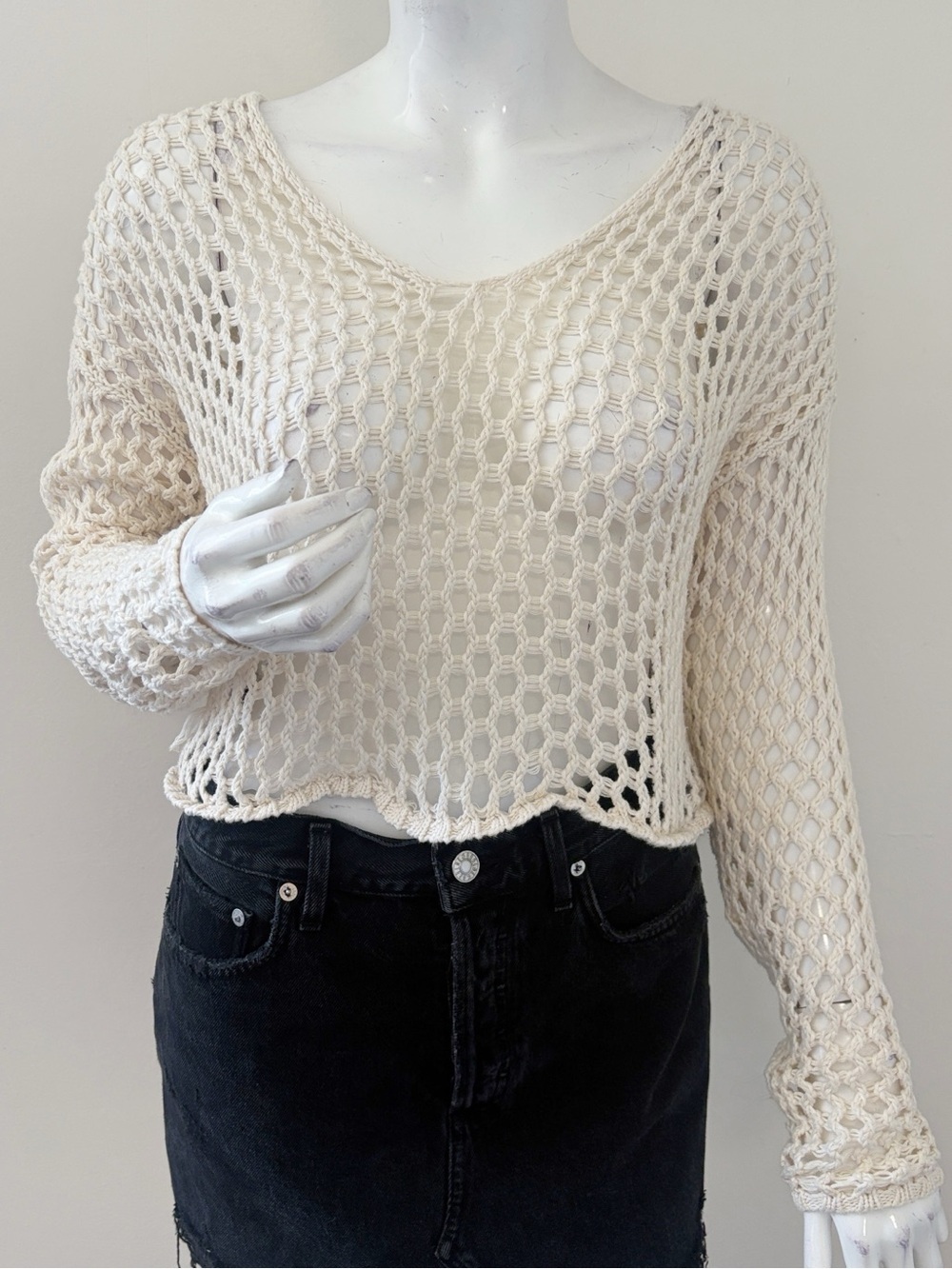 Silence + Noise Urban Outfitters Crochet Open-Knit Cream Cropped Sweater Top